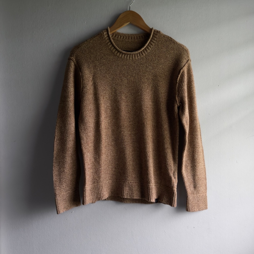 Hollister Crewneck Knit Sweater Womens XS Brown Heather Coastal Minimalist Fall